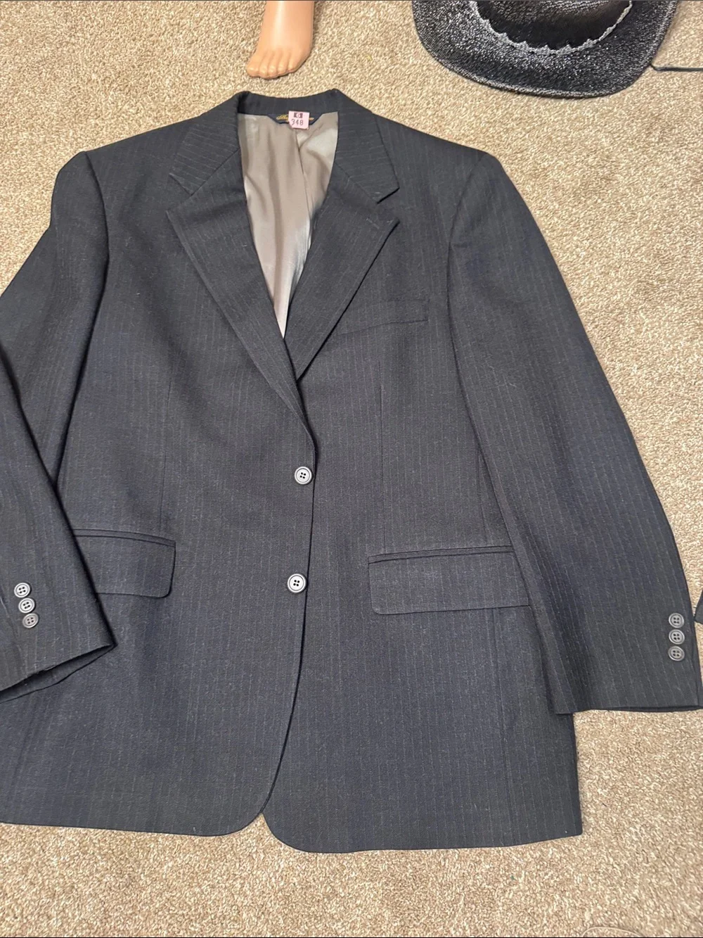 Brooks Brothers Men's Dark Gray with rust Pinstripes Blazer Two-Button 43R